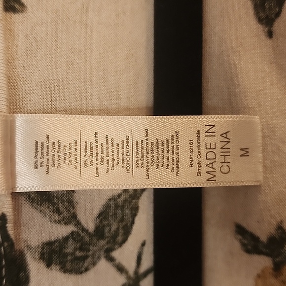 LuLaRoe Christy T M - Picture 2 of 2